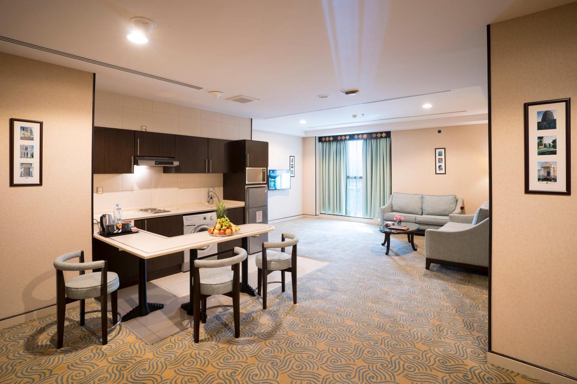 Awaliv International Hotel Ta'if Room photo A typical apartment at the Park