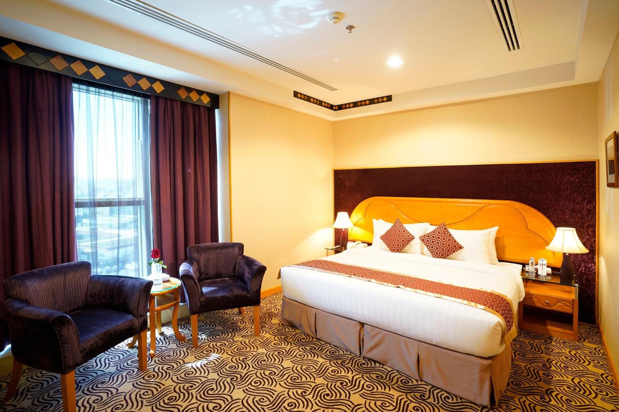 Awaliv International Hotel Ta'if Room photo A room at the hotel